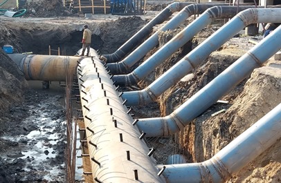 Large water pipelines at a pumping station